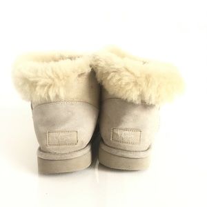 ⚡️Ugg Boots Size 6 women’s